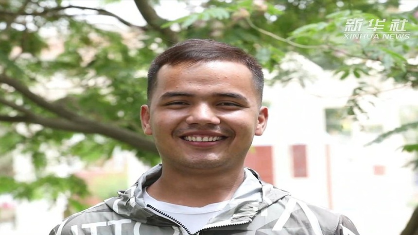 我在南疆丨面粉厂长排黑尔丁